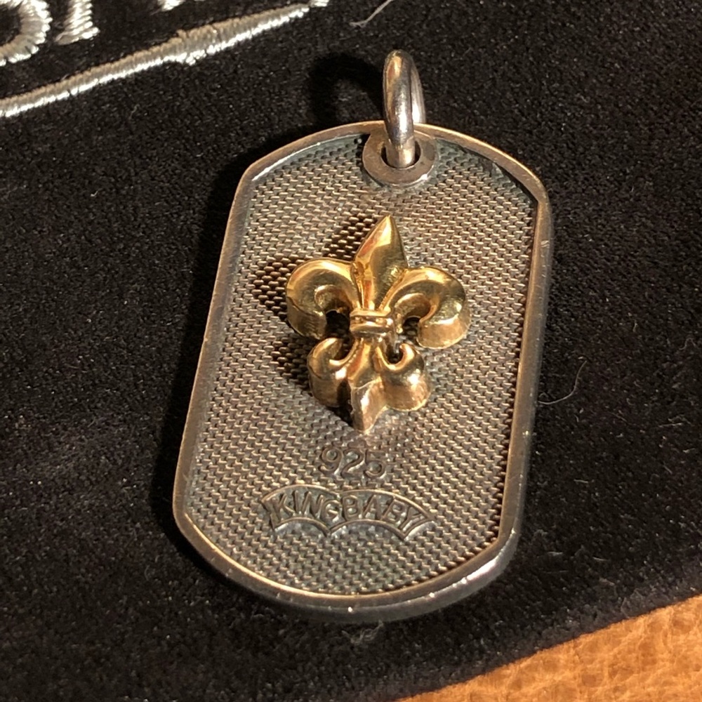 King Baby Small Fleur De Lis Dog Tag .925 & 18k